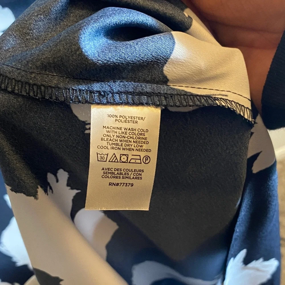 Ann Taylor Factory Navy and White Floral Midi Dress - Picture 6 of 6